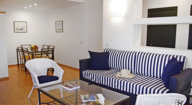 Apartamentos Beach & Golf Resort, Varaa Lomakeskus Hotellit Pals aamiaisella, Aamiainen