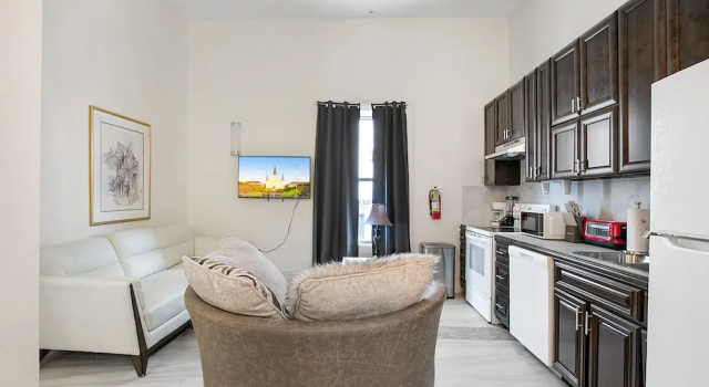 Апартаменты Breathtaking Condos Near French Quarter