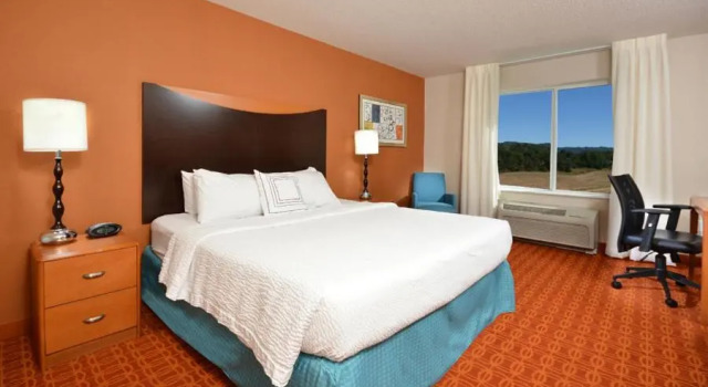 Номер Standard Fairfield Inn & Suites Wytheville