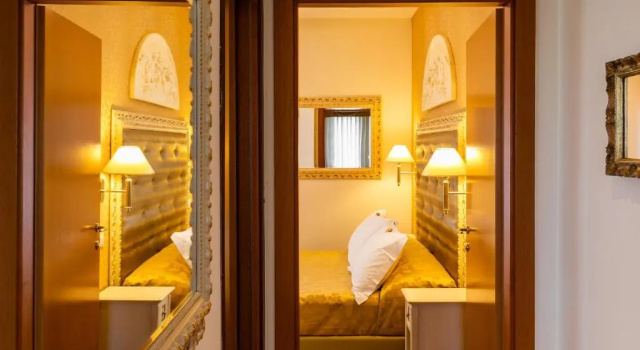 Трёхместный номер Superior с видом на море Hotel Mazzanti