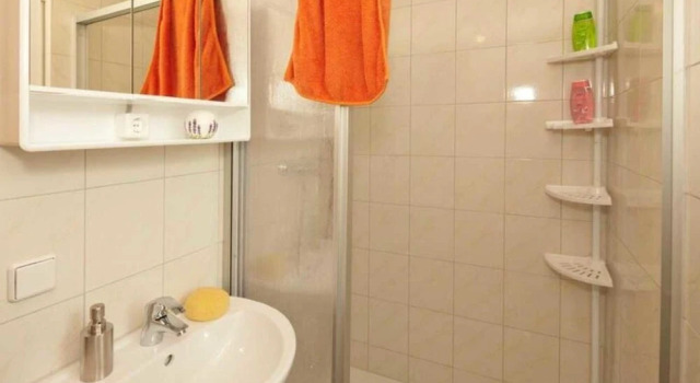 Ferienhaus Bergstraße, Book Hotel Korswandt Usedom
