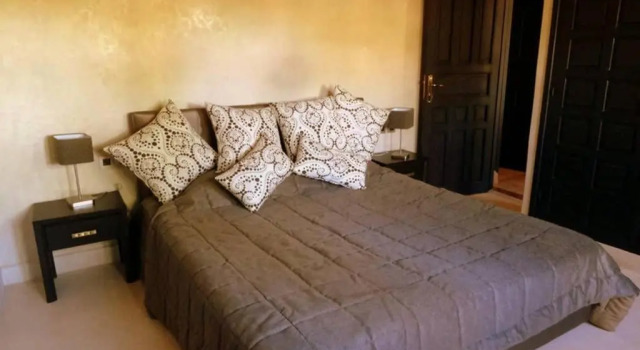 Le Narjis 11 Bel Appart Zen Oasis Piscine Palmeraie, Забронировать Апартаменты/квартира Отели Марракеш-Тенсифт-Эль-Хауз с бассейном, Бассейн