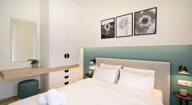 Апартаменты Deluxe Eos Residence