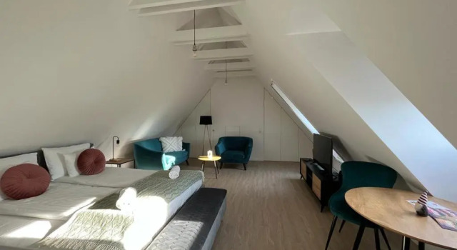 Студия Mathias Premium Apartments