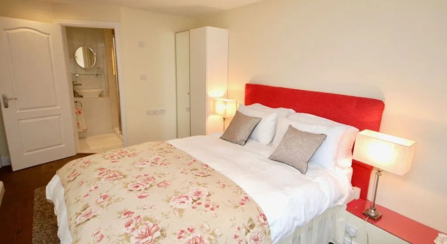 Chestnuts Bed & Breakfast