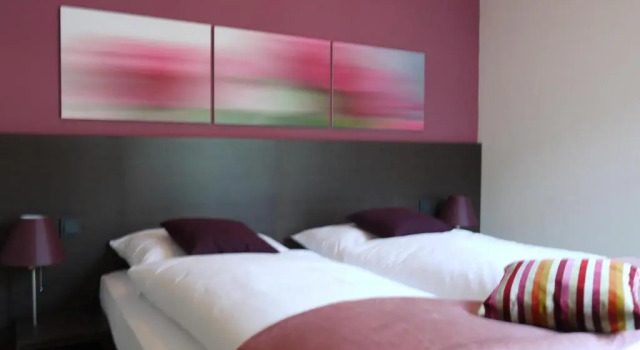 Номер Standard KH Hotel