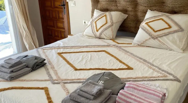 Charming 1-bed Apartment