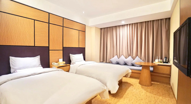 JI Hotel (Hangzhou West Lake Hubin Jiefang Road), Забронировать Отель Шанчэн Ханчжоу, рядом с Железнодорожный вокзал Ханчжоу