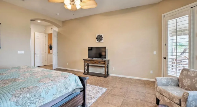11 Mi to Phoenix Raceway: Luxury Sonoran Oasis!, Забронировать Дом для отпуска Гудиер 