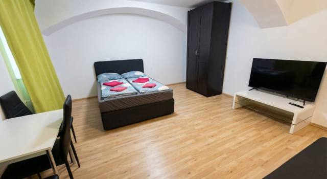 Апартаменты Beautiful 1BR Apartment Near Prater Park