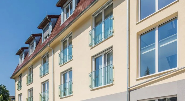 Jugendherberge Freiburg, Забронировать Отель Отели Фрайбург-им-Брайсгау с парковкой, рядом с Центральный железнодорожный вокзал Фрайбург-им-Брайсгау, Парковка