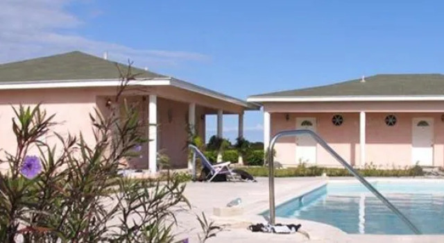 Love At First Sight Hotel, Rezerwuj Hotel Andros Barrier Reef Bahamy