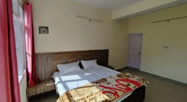 Goroomgo Sukh Dham Homestay Shimla
