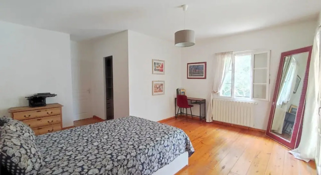 Villa - Pool - 3 Bedrooms - Garden, Buchen Sie Villa Villen in Gard, Villa