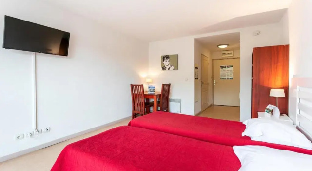 Standart çift kişilik oda Vacanceole - Residence Le Saint Clair