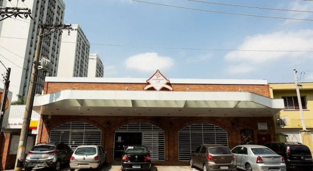 Loft moderno com AC na Praça Pôr do Sol