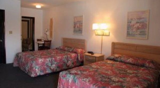 Red Carpet Inn Select, Book Hotel SPA-hoteller i Nassau, SPA
