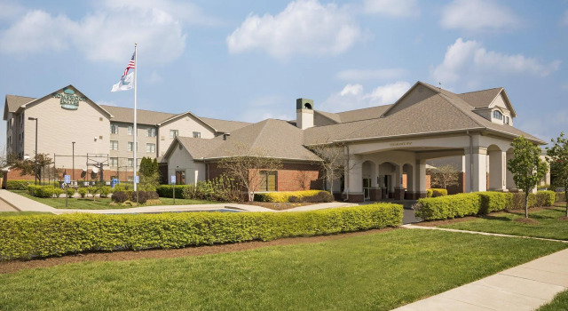 Четырёхместный люкс Homewood Suites by Hilton Lexington-Hamburg