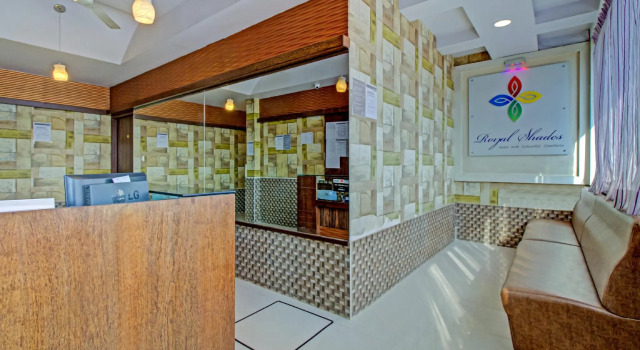 Capital O 75709 Hotel Spring Residency, Забронировать Отель Отели штата Махараштры 3 звезды, 3*