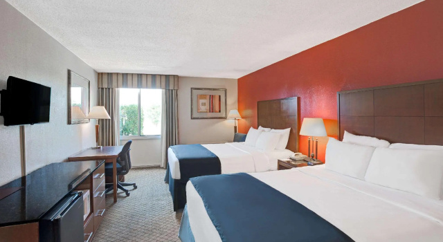 Четырёхместный номер Standard Motel 6 Rock Hill SC