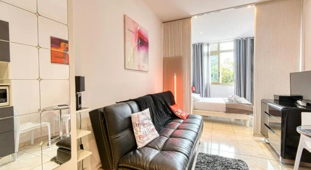 Апартаменты c 1 комнатой Beautiful modern apartment in the heart of Cannes