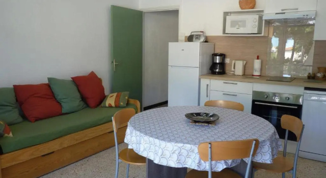 Апартаменты Appartement familial quartier calme proche de la plage