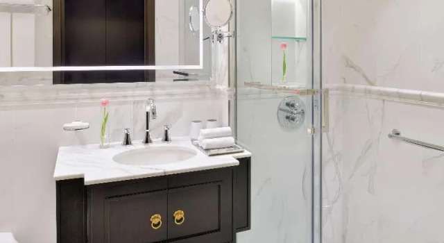 Двухместный номер Standard Mövenpick Hotel Bahrain