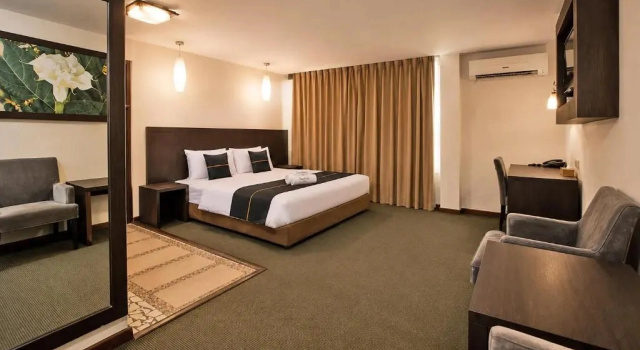 Townhouse Near Tanjung Batu Formerly 900 Inn, Reserva ahora Hotel Hoteles en Borneo con aparcamiento, Aparcamiento