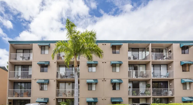 Pacific Shores B406 by RedAwning