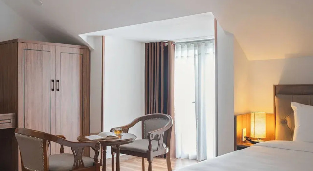 Номер Comfort Dalat Roof Hotel