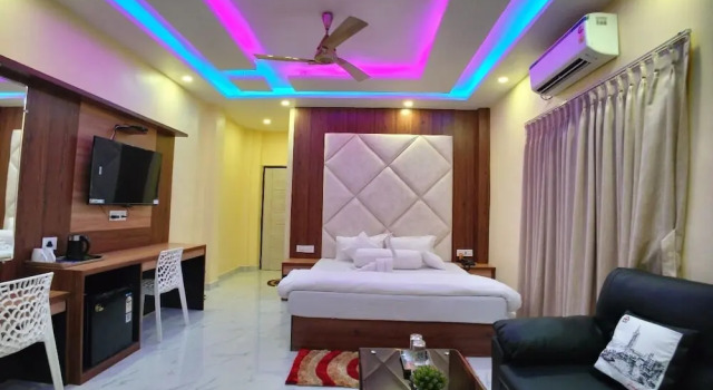 Номер Standard The Triton Beach Resort