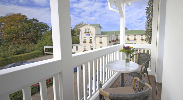 Двухместный номер Comfort с балконом Panorama Hotel Lohme