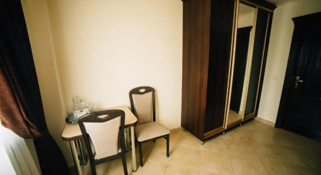 Eldorado baza vidpochynku, Rezerwuj Hotel Polyana 