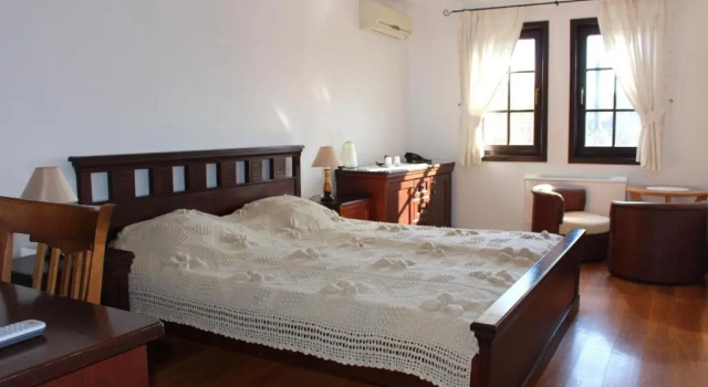 Полулюкс Gurko Hotel