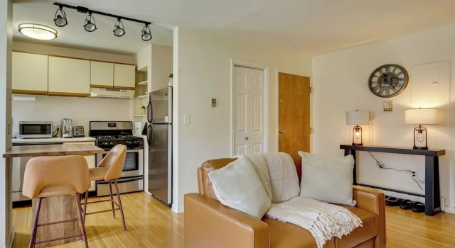 Walkable Urban Retreat in Hoboken, Забронировать Апартаменты/квартира Хобокен 