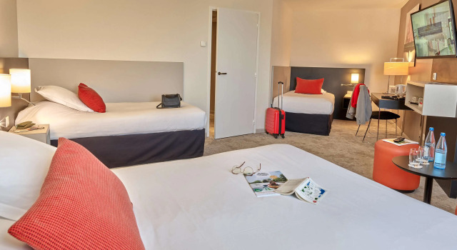 Четырёхместный номер Standard Best Western Plus Metz Technopole