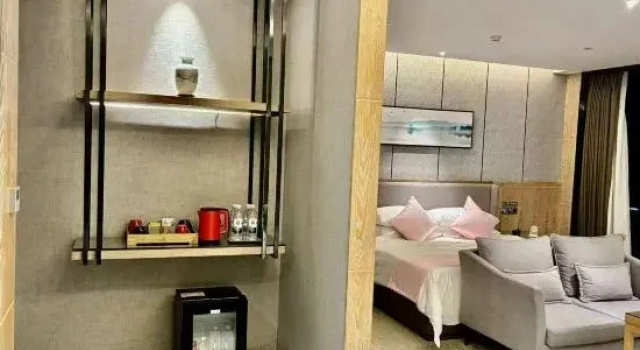 Семейный люкс Lvbao Yinhe Hotel