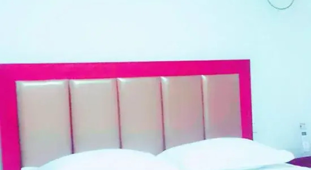 Juhua Hostel, Prenota Ostello Hotel a Jiangsu con parcheggio, Parcheggio