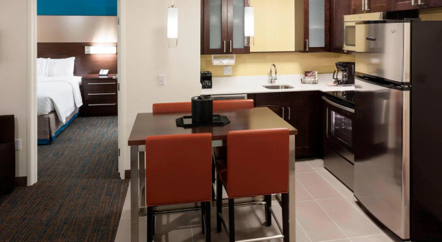 Люкс с 2 комнатами Residence Inn by Marriott Fort Lauderdale Airport & Cruise Port