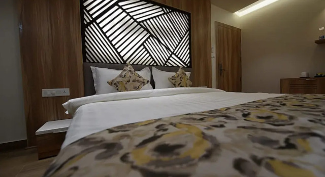 Номер Executive JW Cruise Ajmer