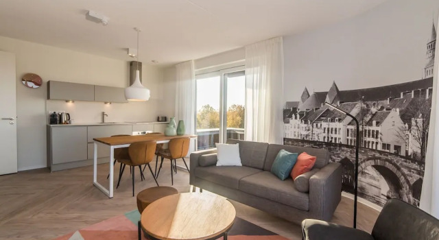 Comfy Apartment, 2 Bath Rooms, 4km From Maastricht