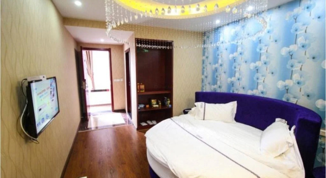 Chuyun Business Hotel, Reservar Hotel Jingzhou Hubei