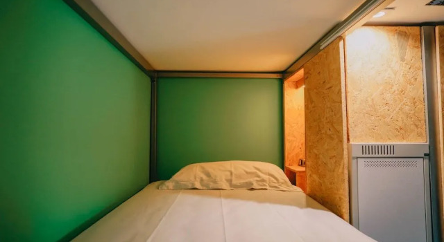 The Container Hostel, Book Hostel / Vandrerhjem Hostels i Amazonas, Hostel / Vandrerhjem