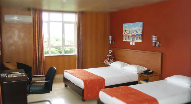 Le Champ de Mars B&B, Book Bed and Breakfast 3-stjernede hoteller i Port Louis, 3*