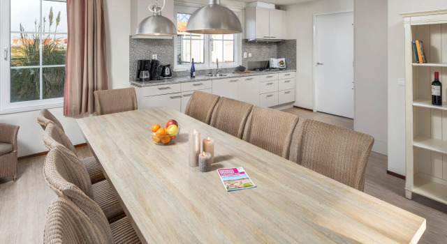 Luxurious villa with boat and game console, beach at 400 m., Book Villa Cadzand 