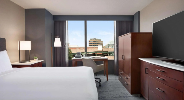 Двухместный номер Standard с видом на город Hotel Champlain Burlington, Curio Collection by Hilton