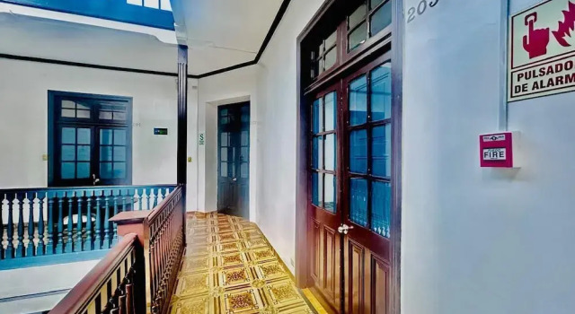 Green Orchid Hostel, Забронировать Хостел Отели в центре Мирафлореса, в центре