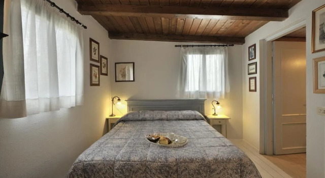 Residence Domus Volumnia, Rezervasyon Misafirhane Montebello Umbria