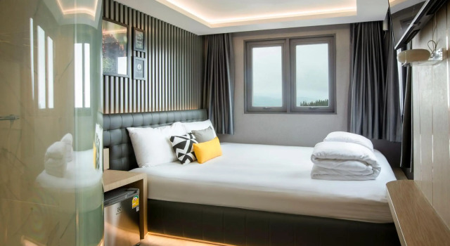 Pino Latte Khao Kho, Varaa Lomakeskus Hotellit Phetchabun uima-altaalla, Uima-allas