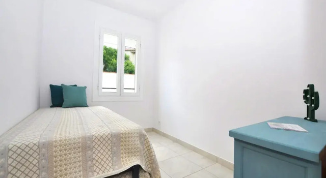 Beachfront Apartment for 6 Persons in Roses, Забронировать Апартаменты/квартира Росас Cap de Creus Nature Reserve
